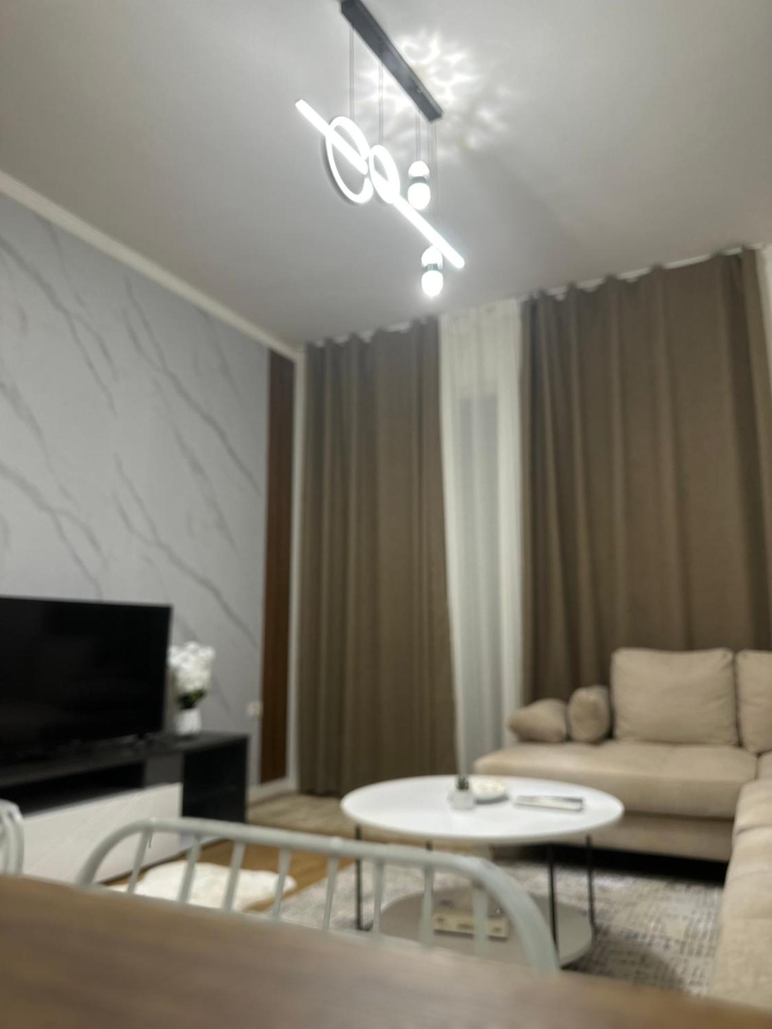 M'apartment1 *